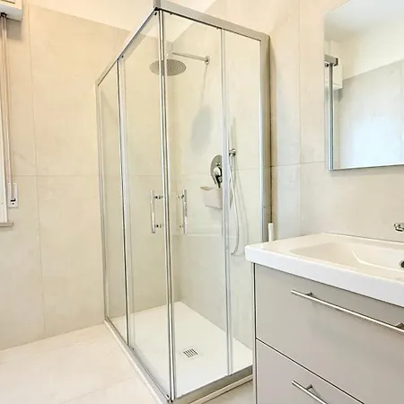 Apartamento Senigallia, Ampio Trilocale Con Terrazzo - Se061 Senigália