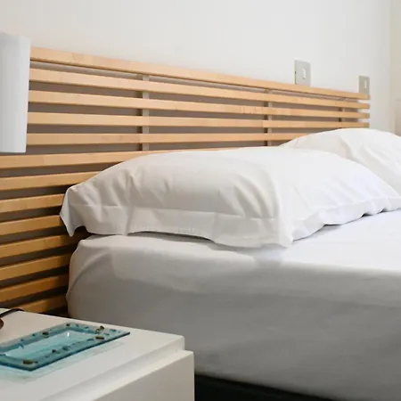 Senigallia, Ampio Trilocale Con Terrazzo - Se061 *