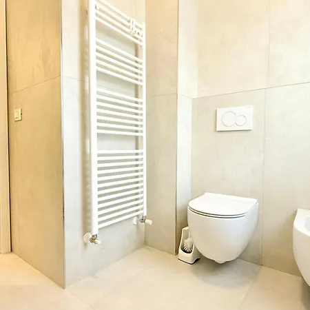 Apartamento Senigallia, Ampio Trilocale Con Terrazzo - Se061