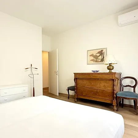 Senigallia, Ampio Trilocale Con Terrazzo - Se061